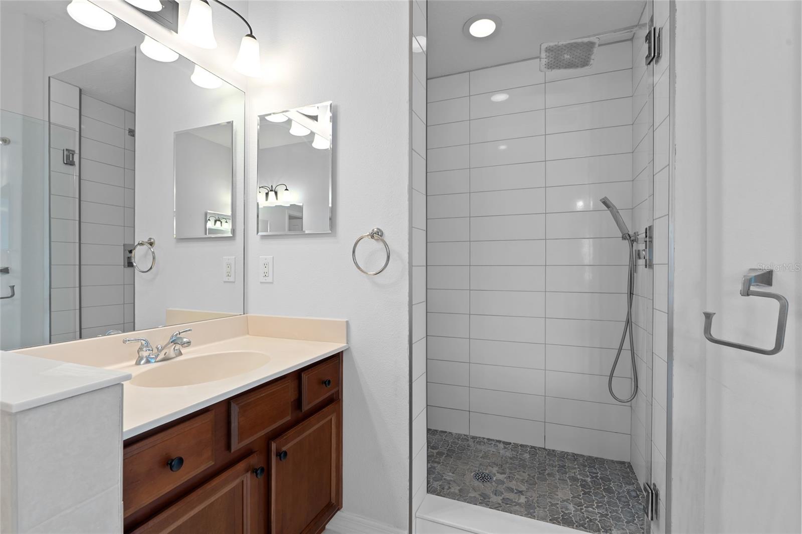 Primary En-Suite