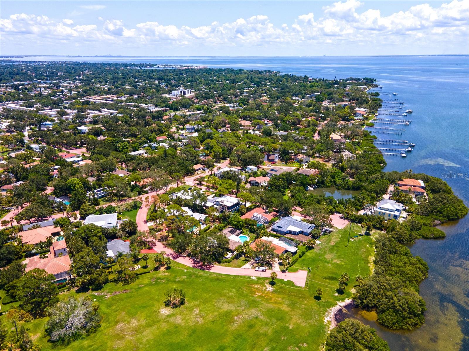 Gorgeous coral-pink colored streets wind throughout this iconic neighborhood