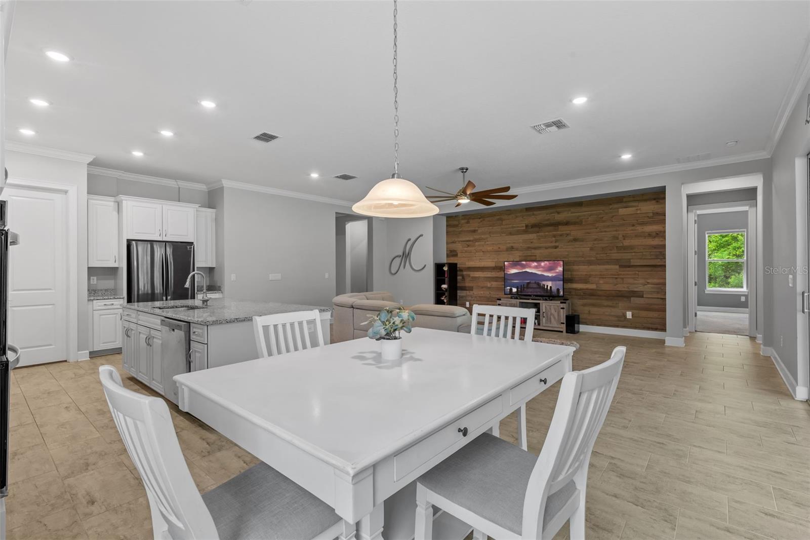 Open concept dining/kitchen and family room