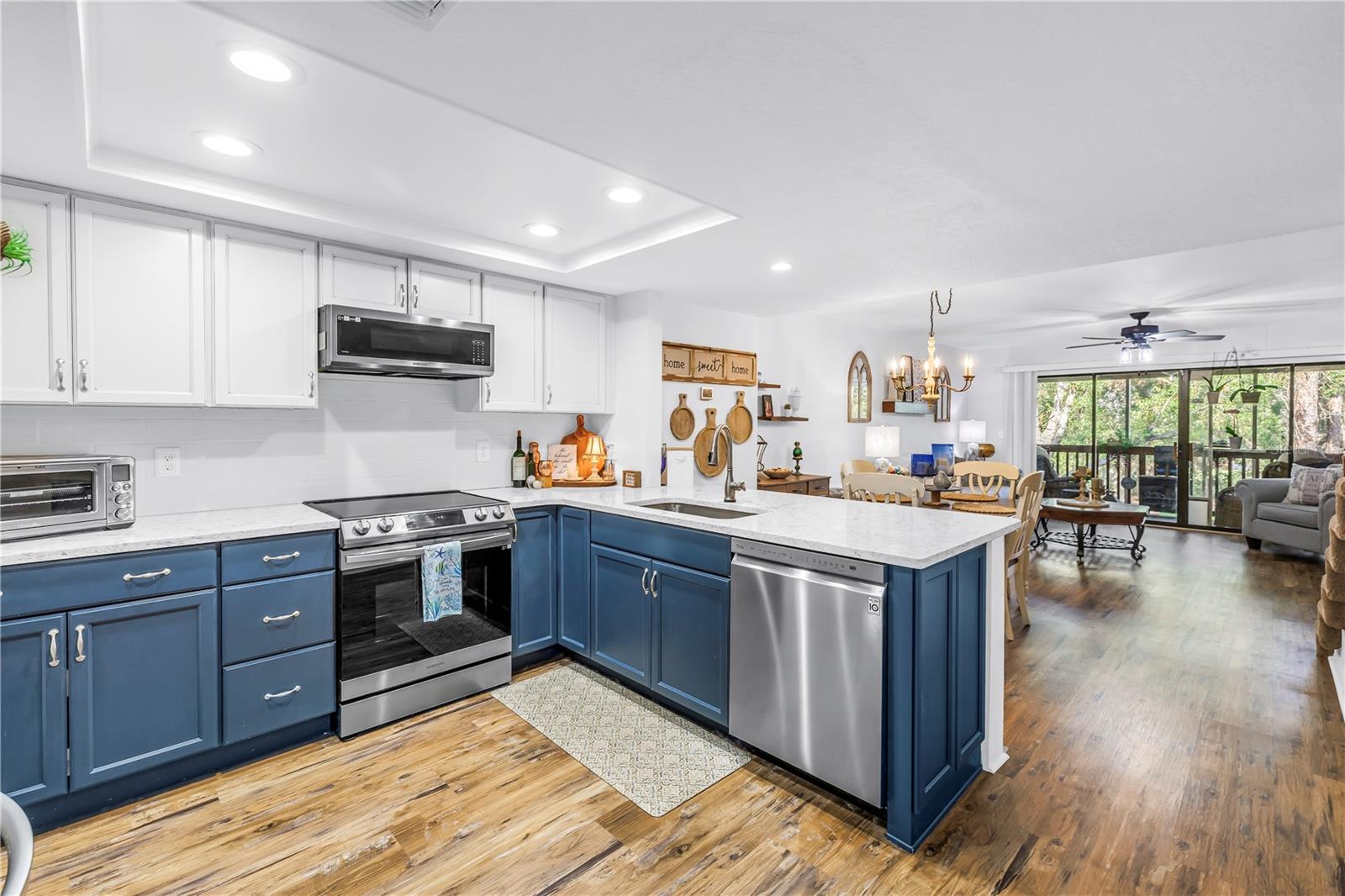 Kitchen 2nd floor