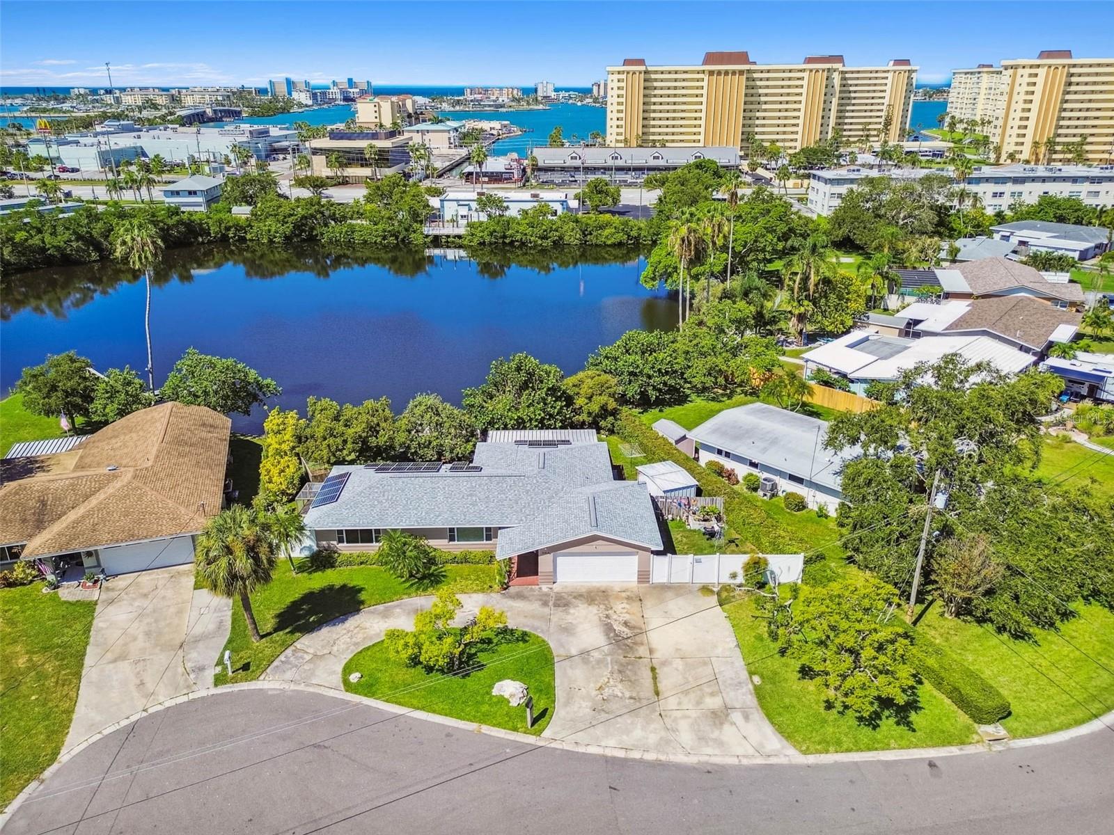 Your St. Pete oasis awaits!