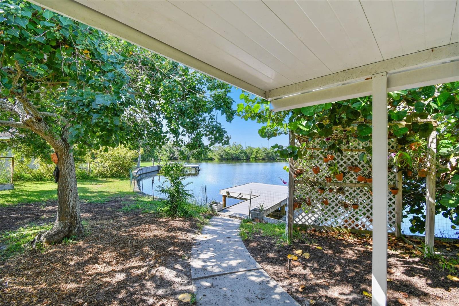 Enjoy real Florida living in St. Pete