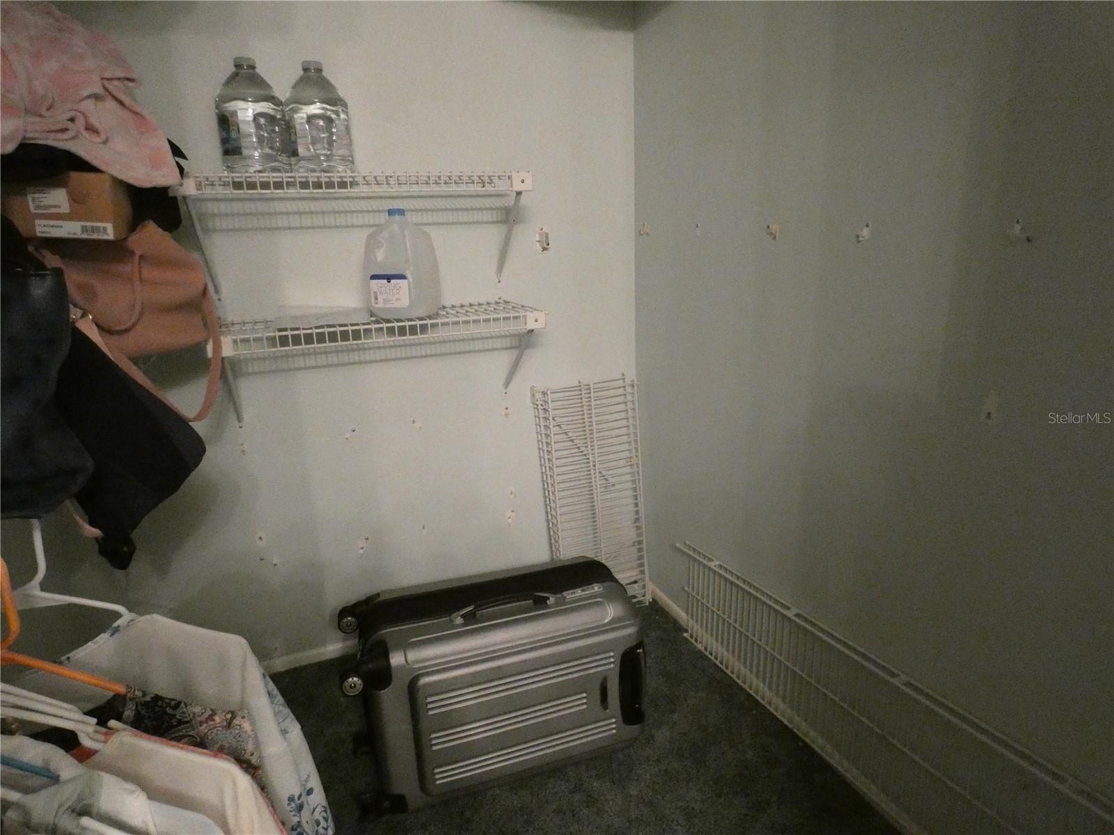Walk in closet