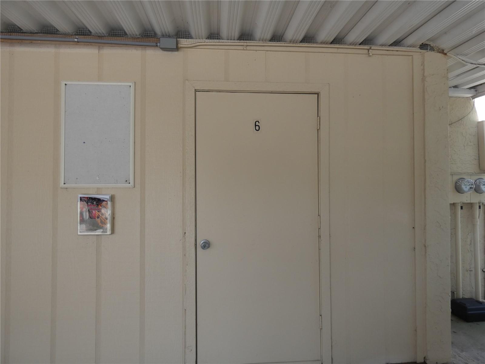 Storage unit