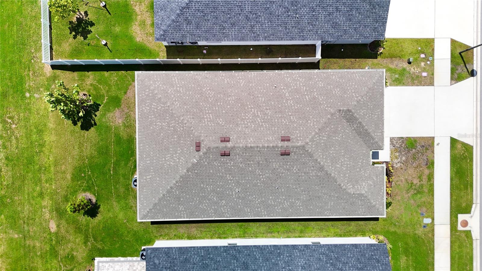 Bird's eye view of lot