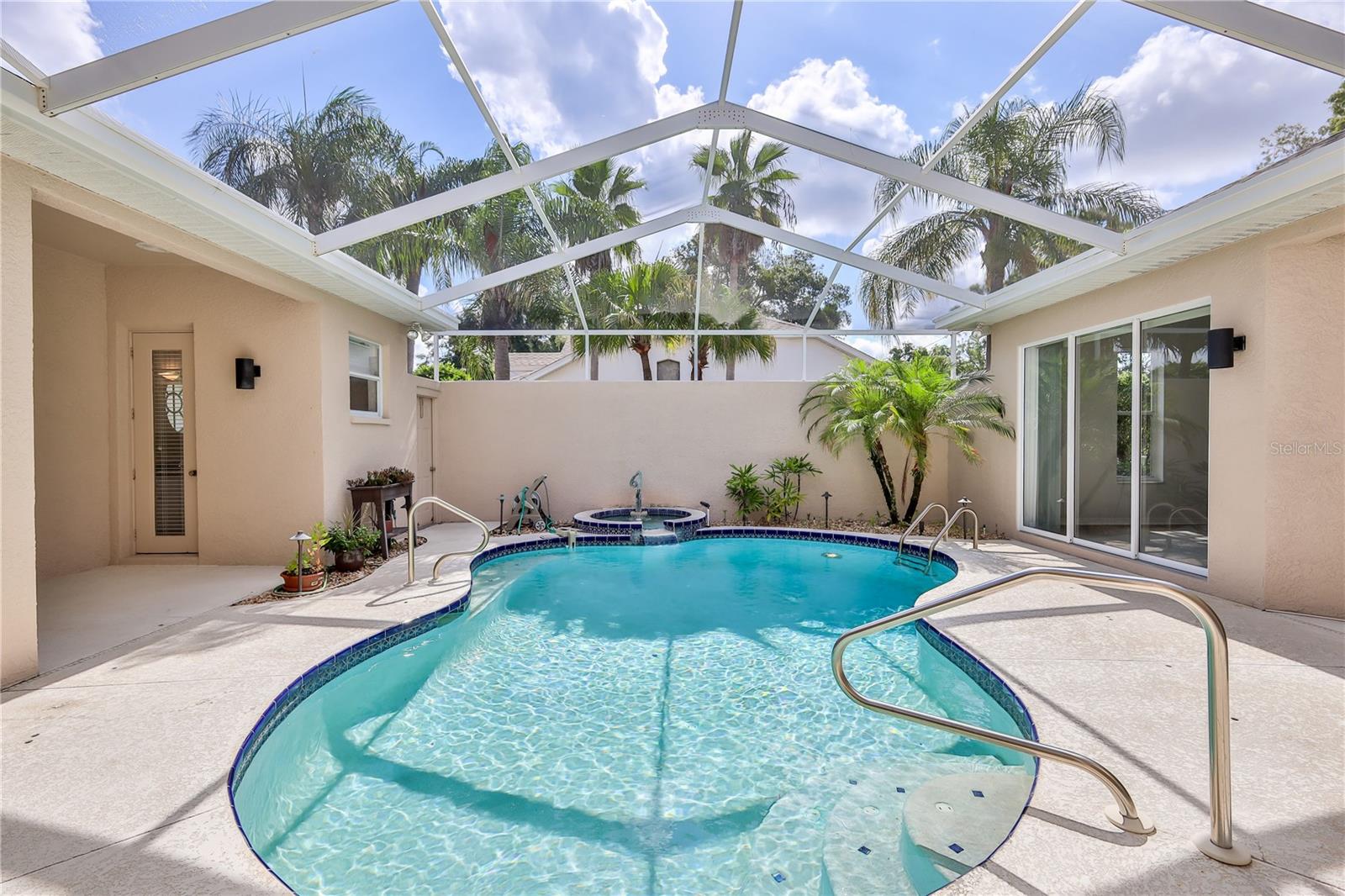 Cabana Style Pool