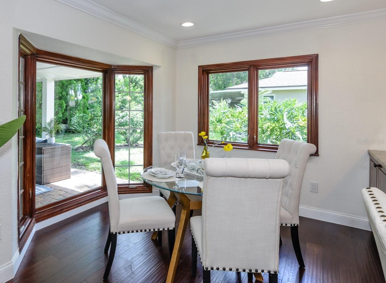 Dinette Area