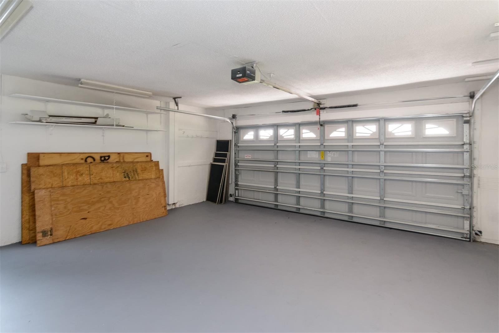 Hurricane Rated Garage Door & Wood Storm Panels