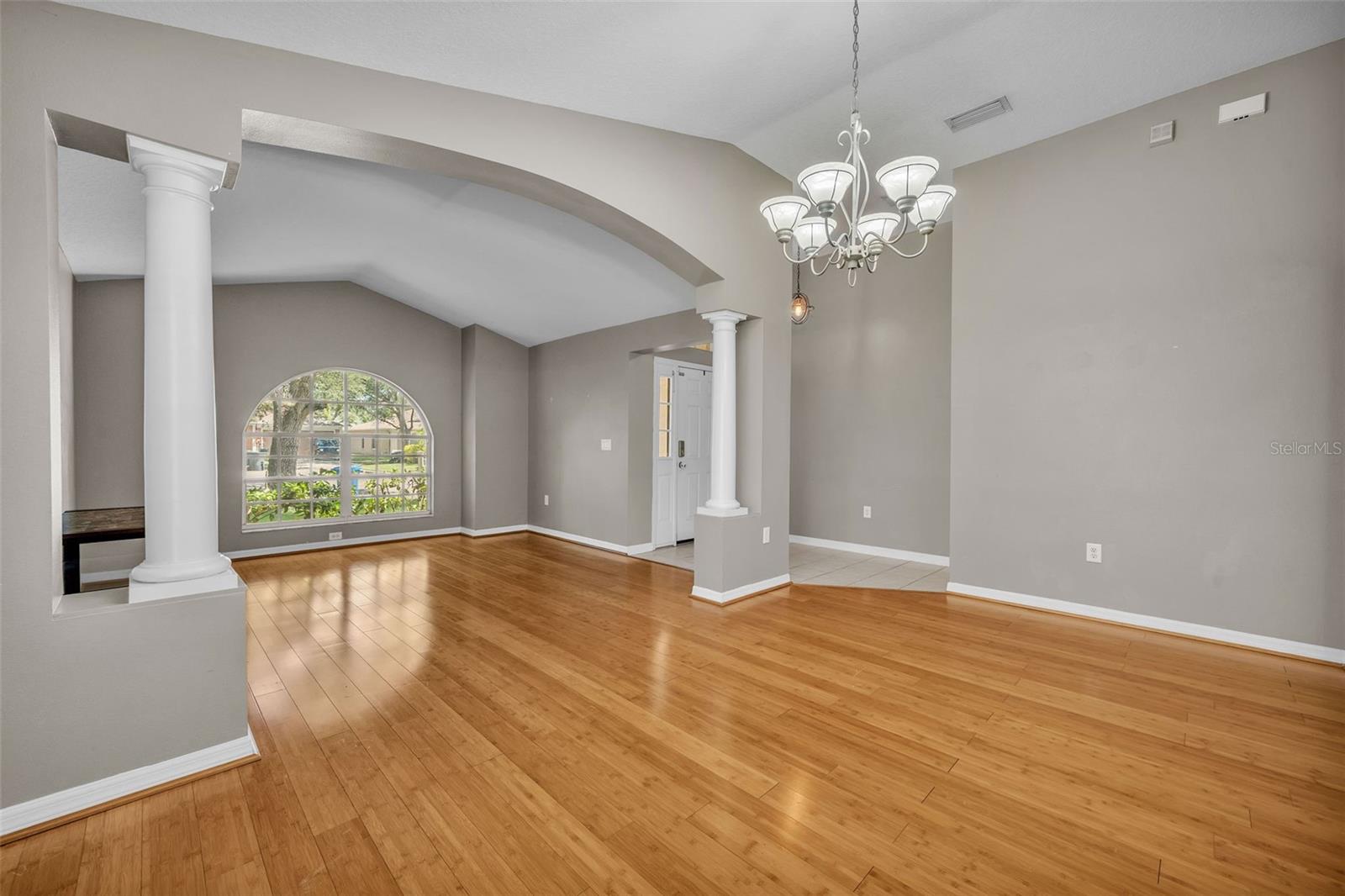 Dining Room / Living Room