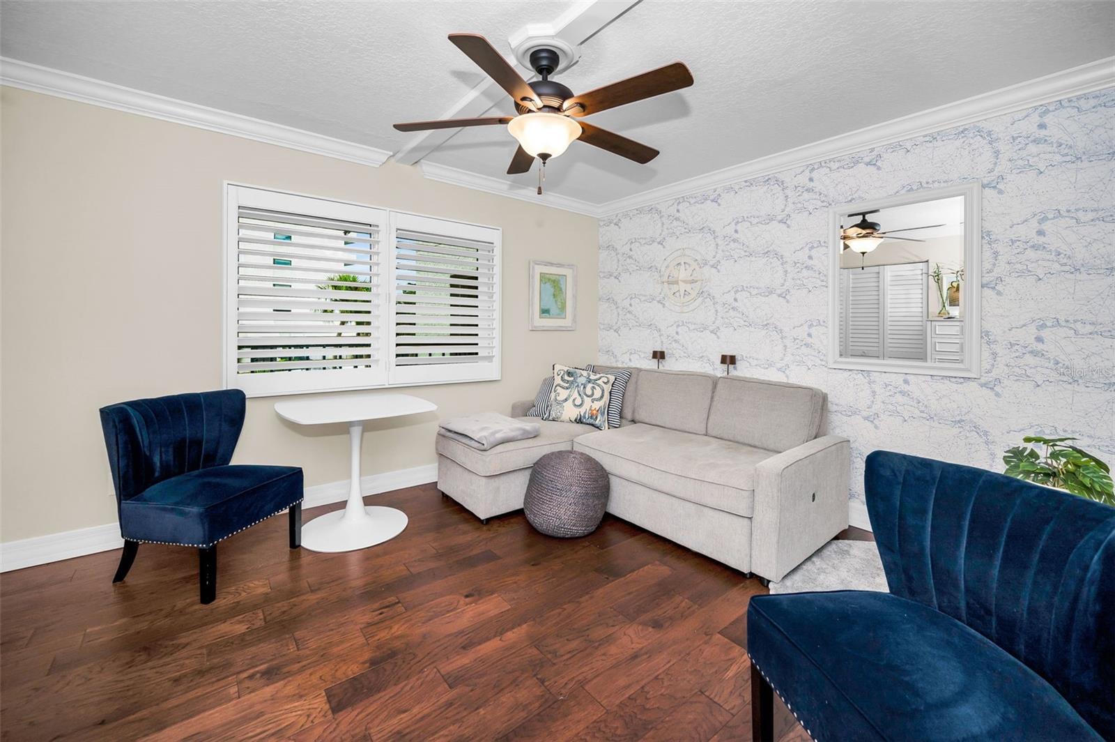 Secondary bedroom