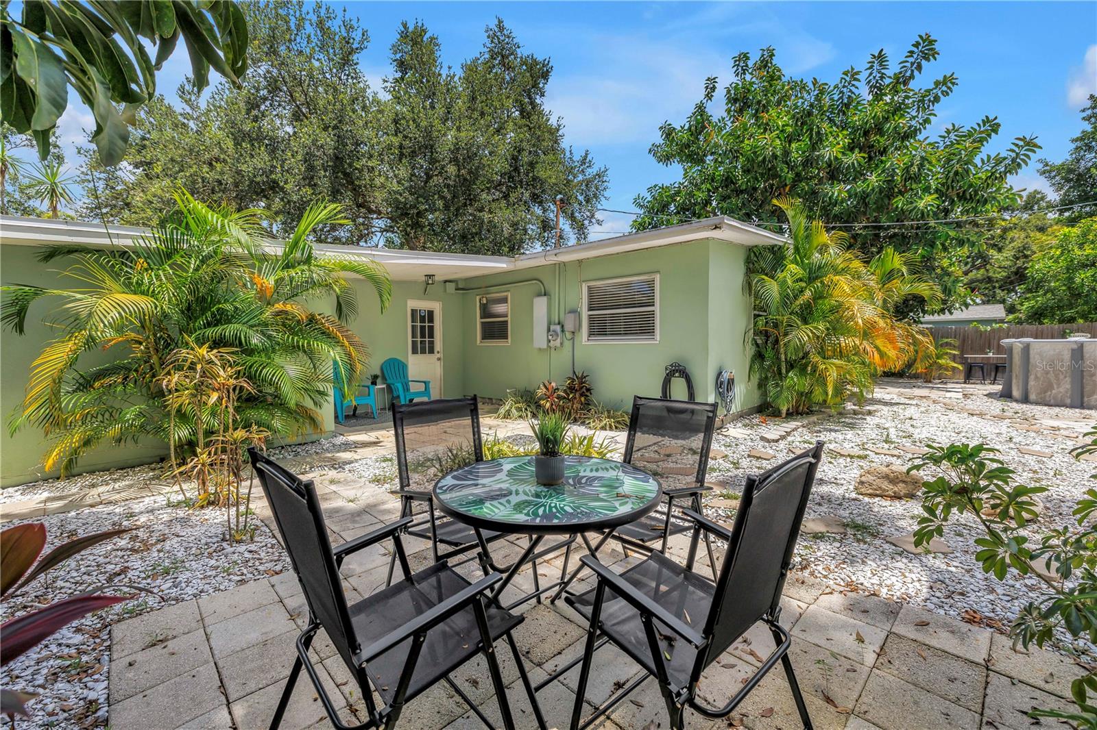 detached bonus room