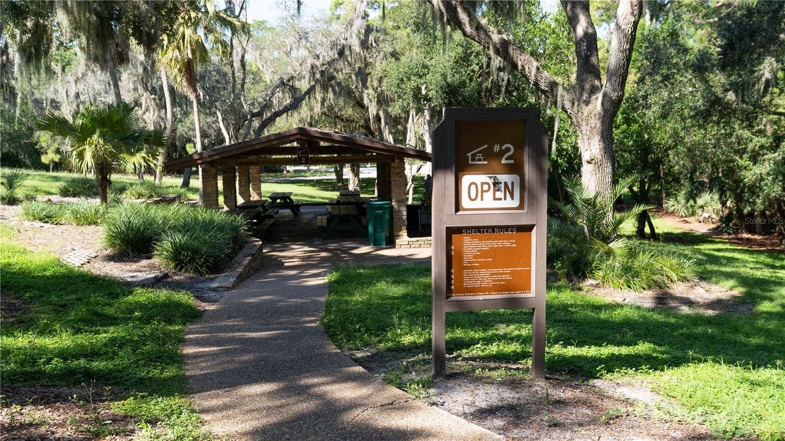 Anderson Park has Shelters