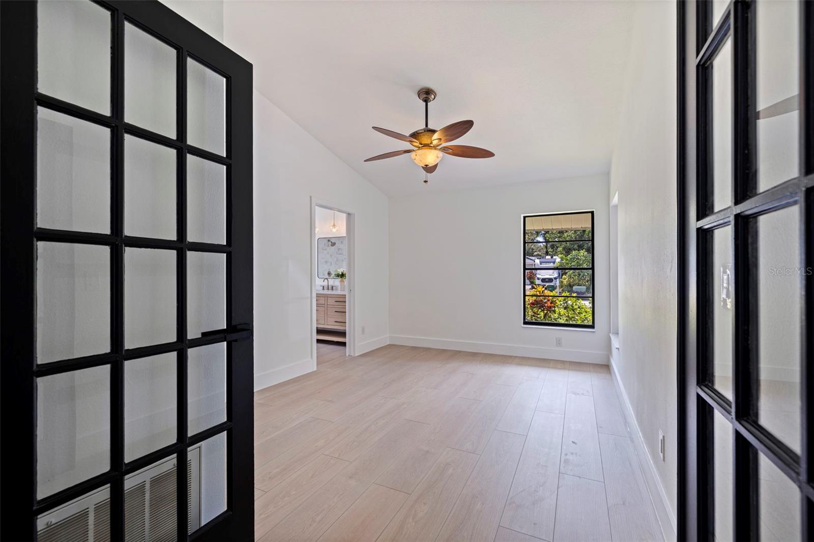Bedroom 4 / Office / Den