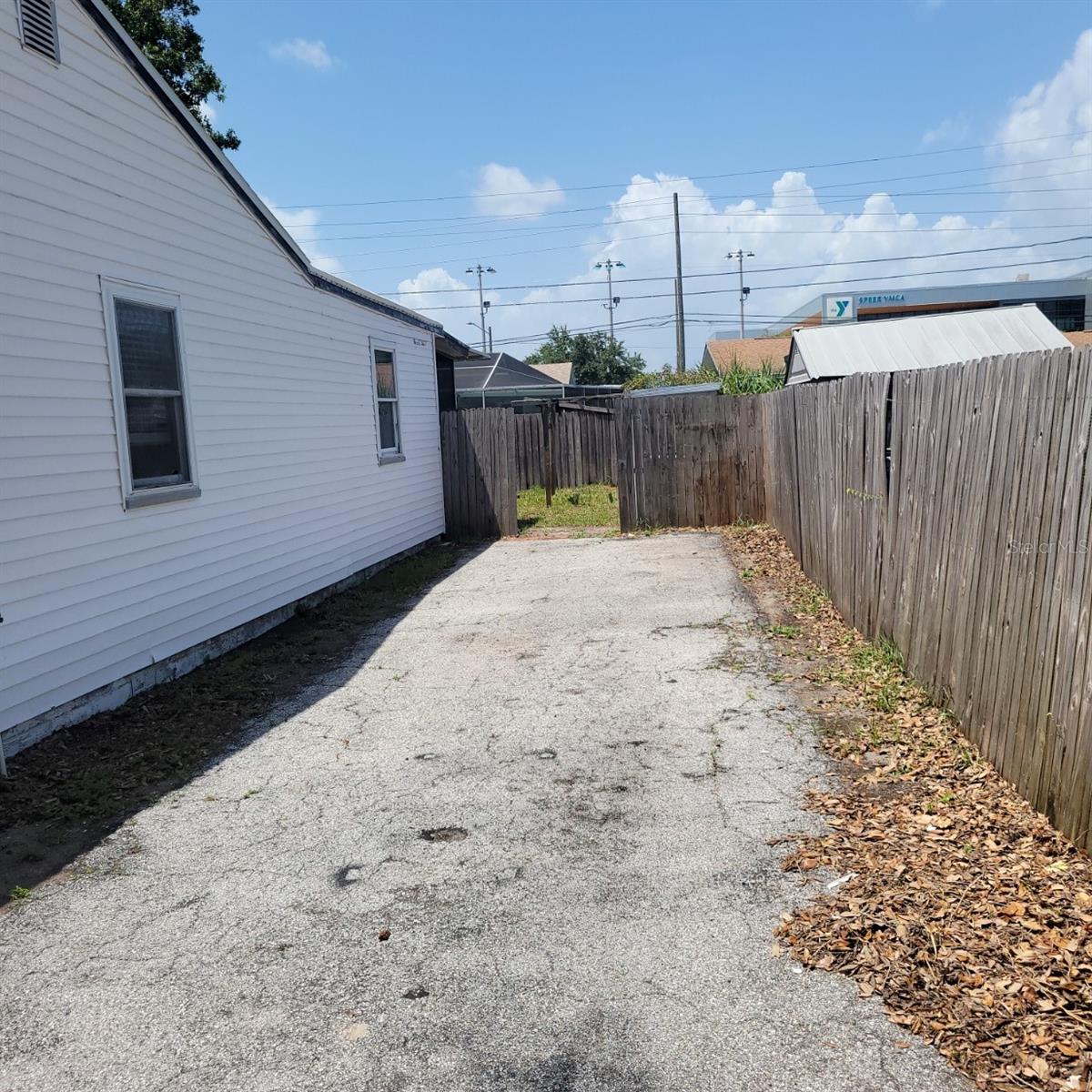 2nd Driveway