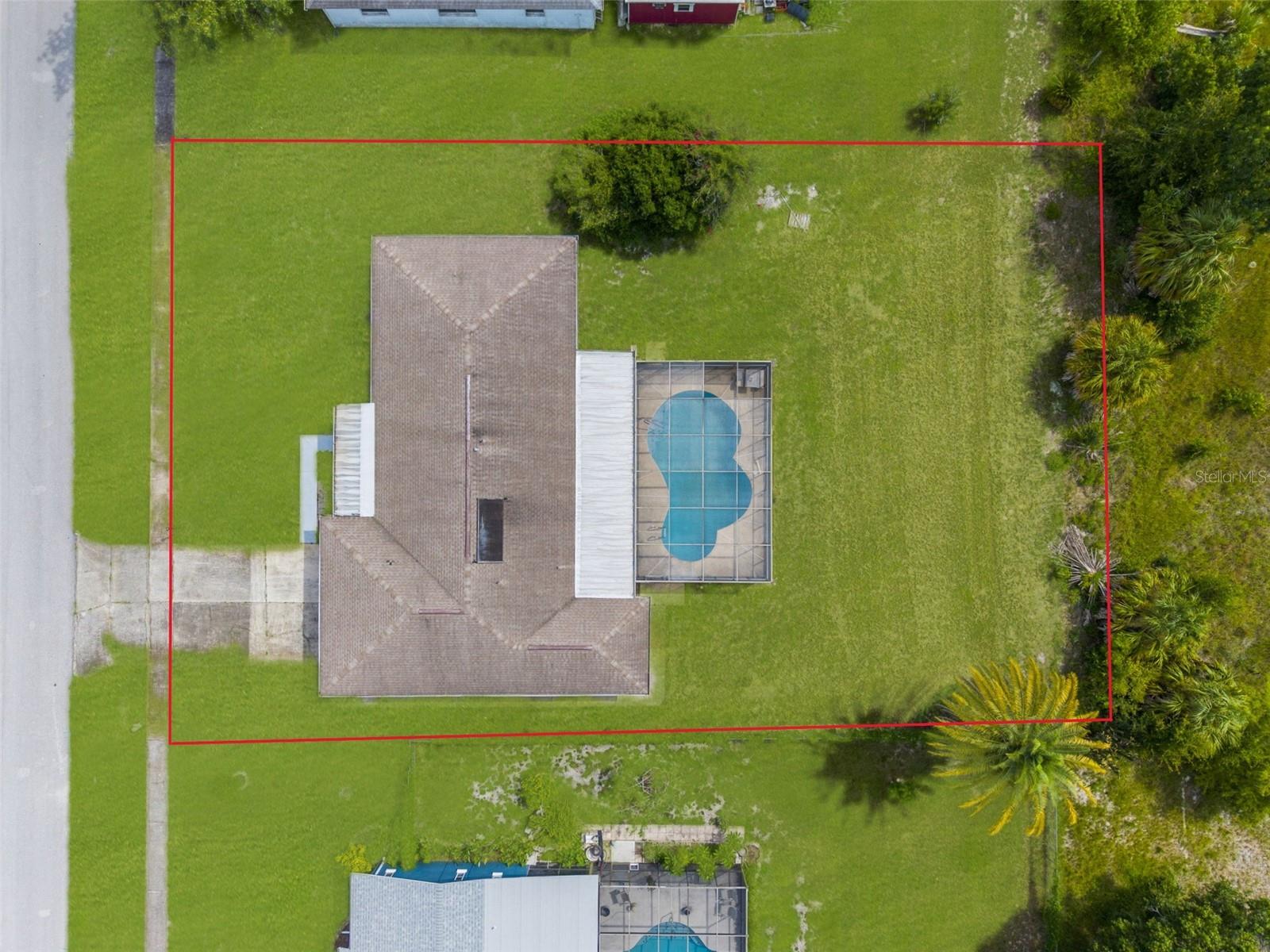 Spacious property with loads of opportunity!