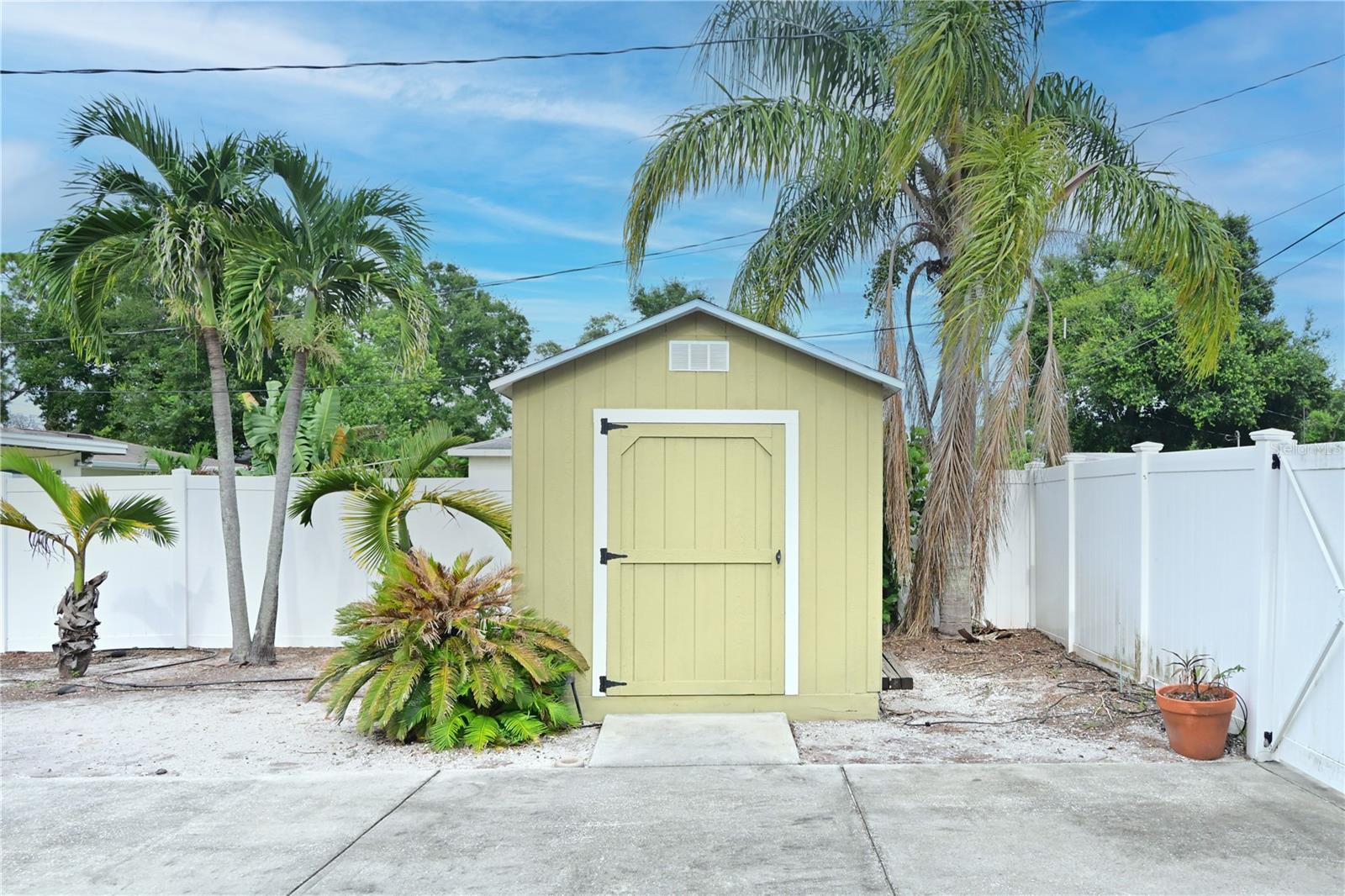 Shed