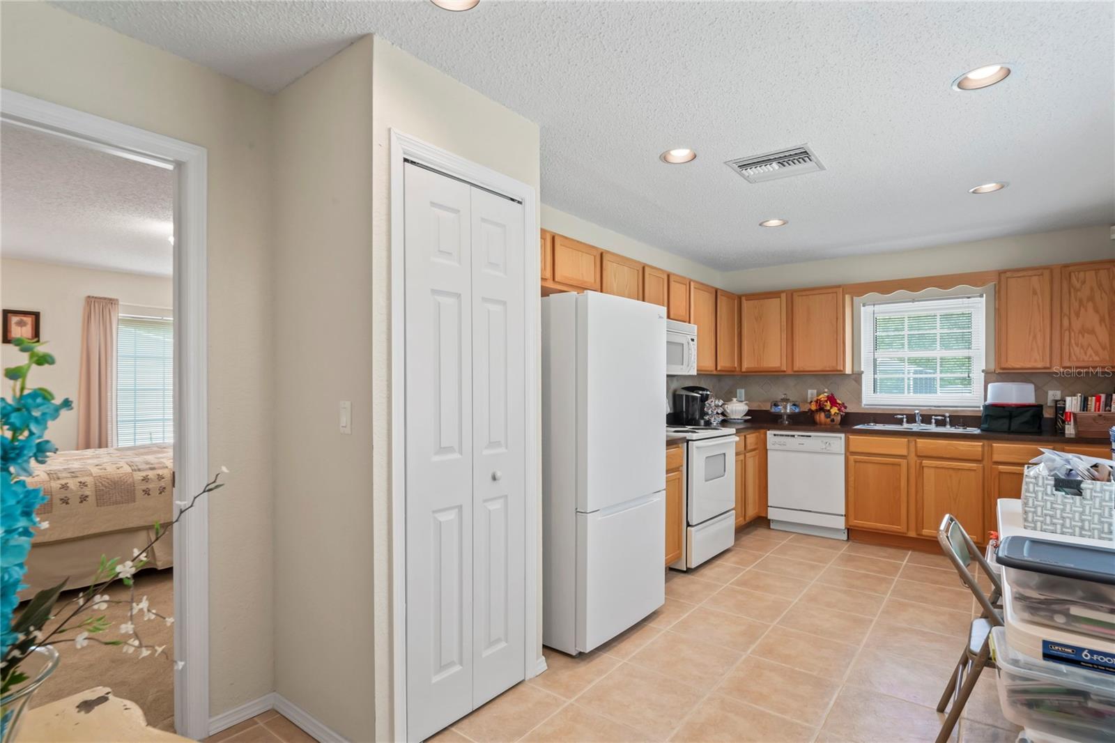 Second Kitchen