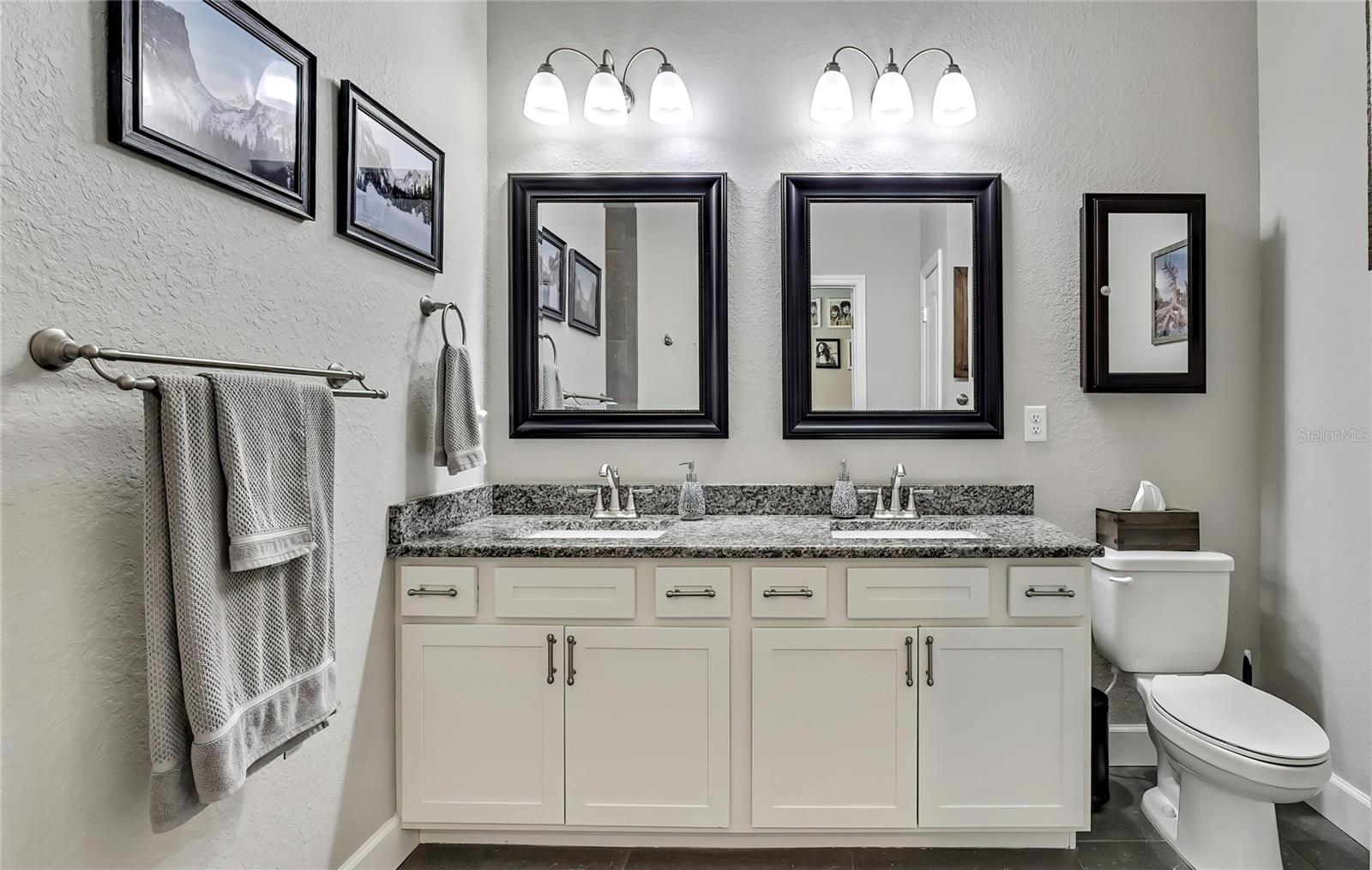 master bath room