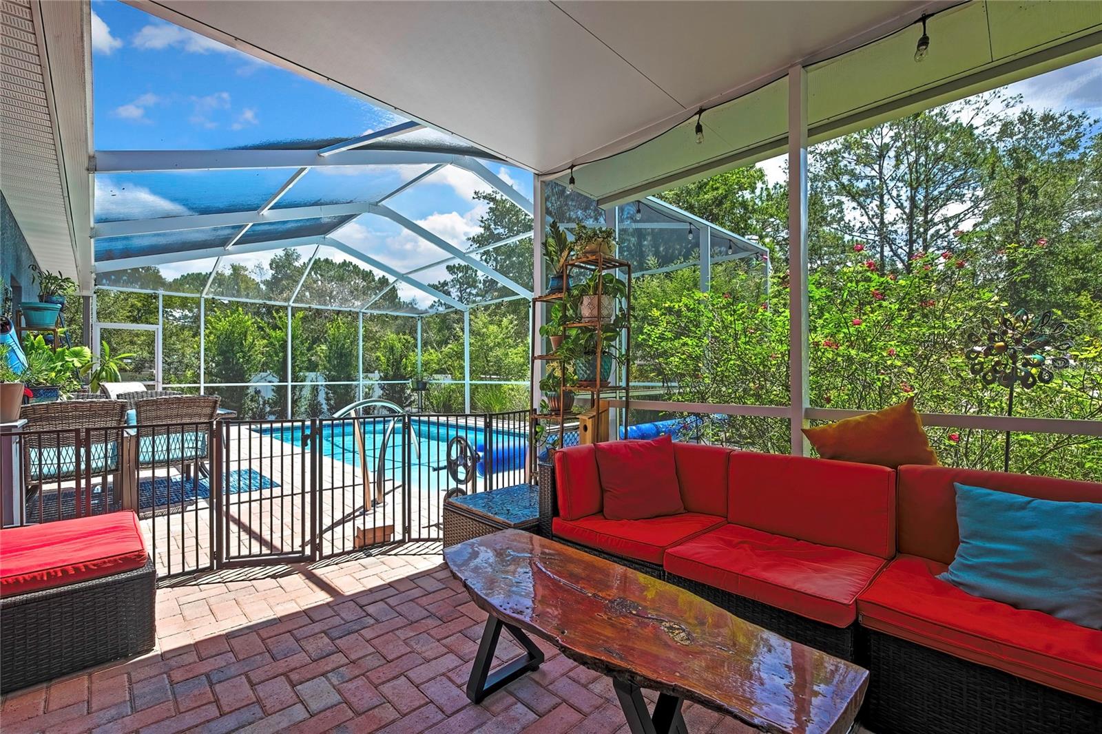 outside seating area