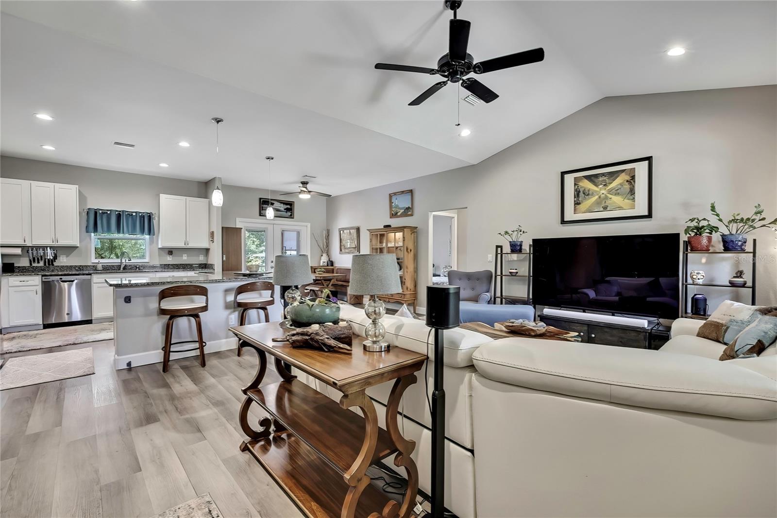 open floor plan of entrance