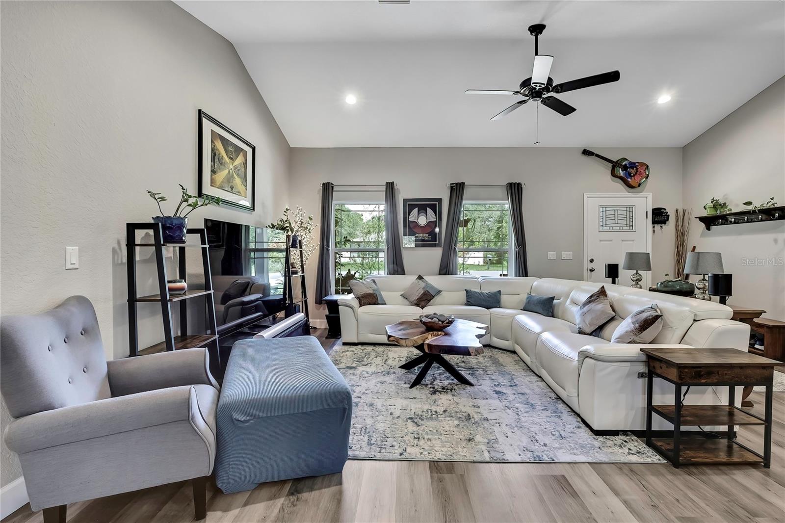 dining view of living room