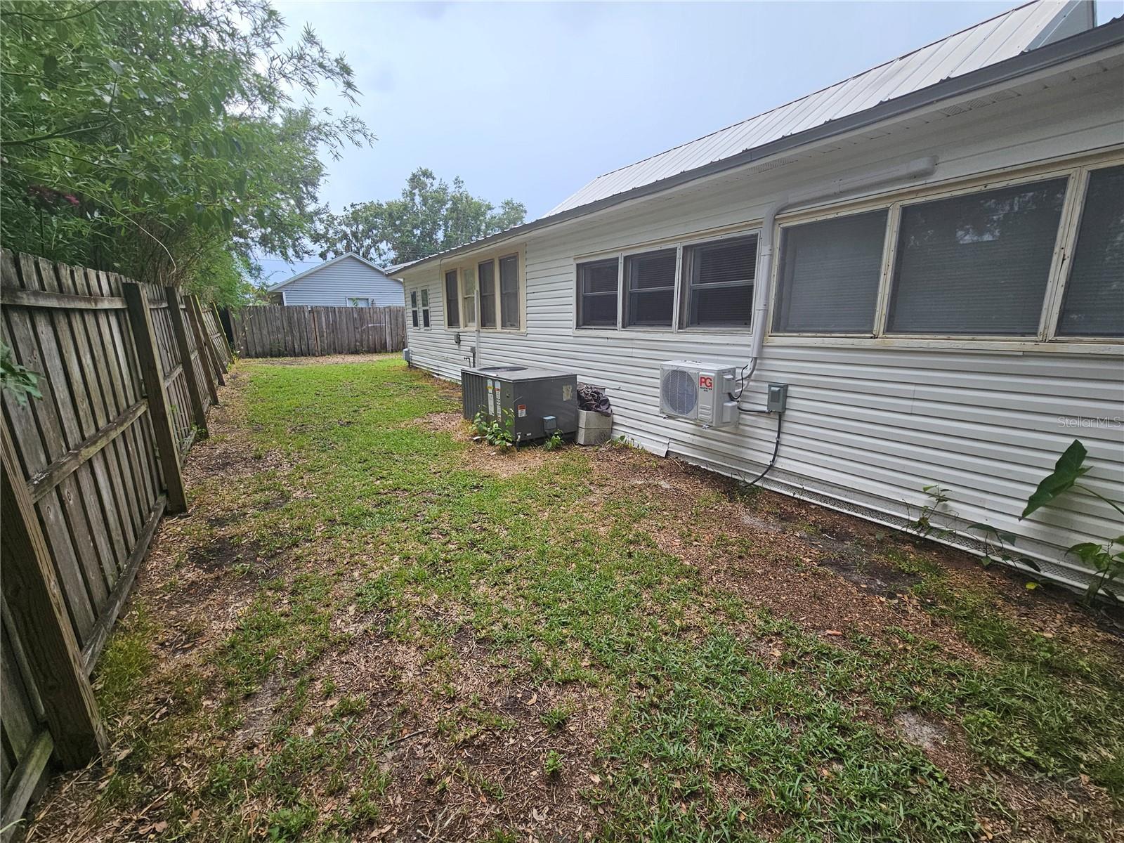 Side yard
