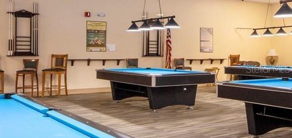 BILLARDS