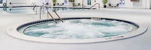 HOT TUB