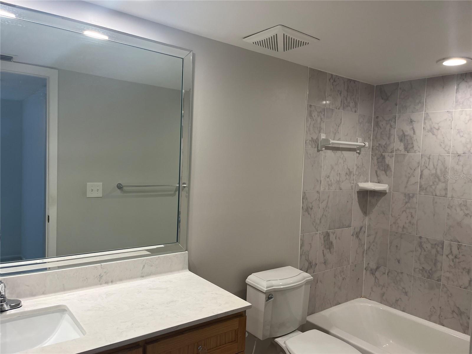 Large clean second bathroom also renovated