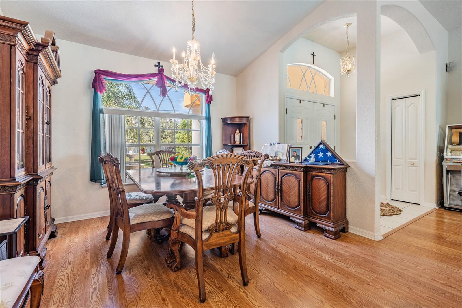 Formal dining room