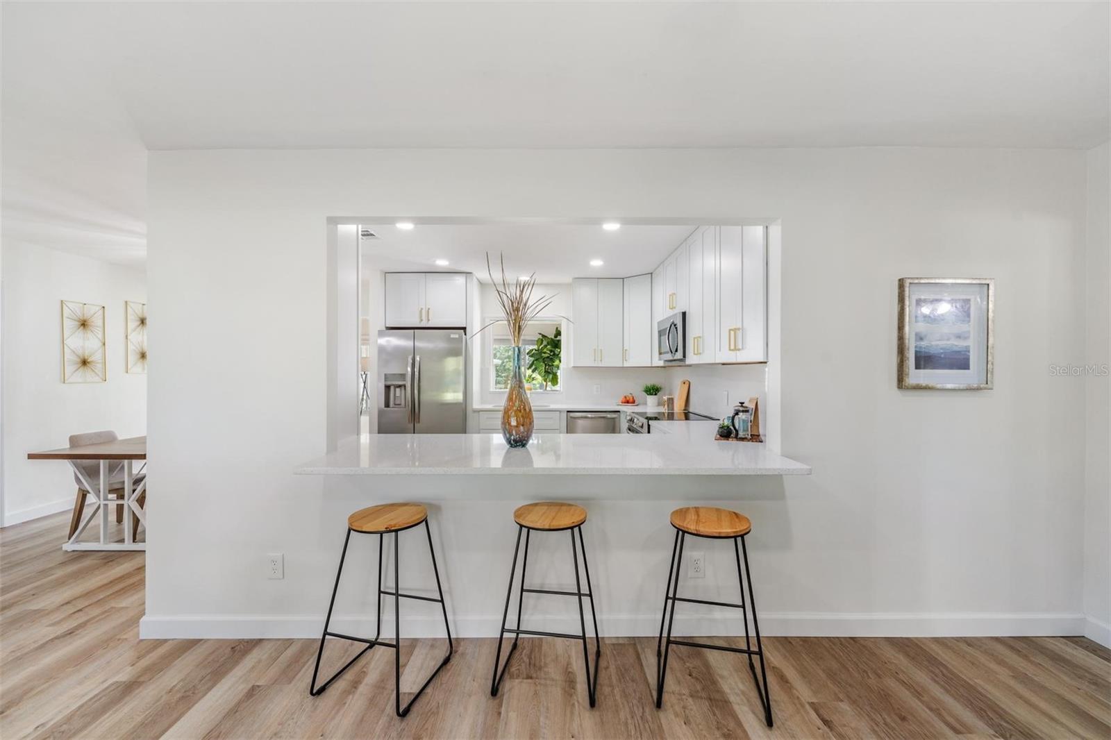 Inviting Breakfast Bar