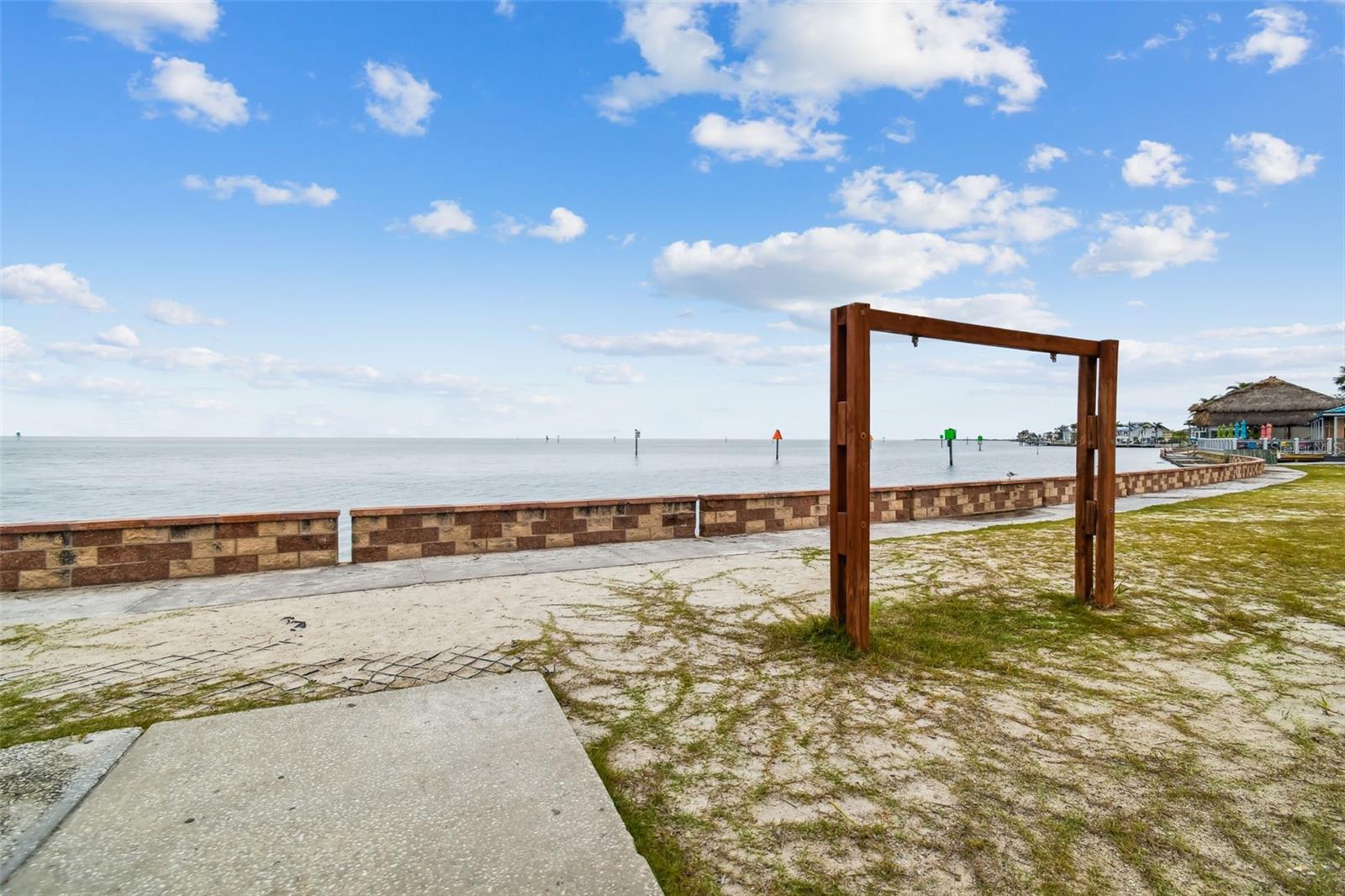 hudson beach