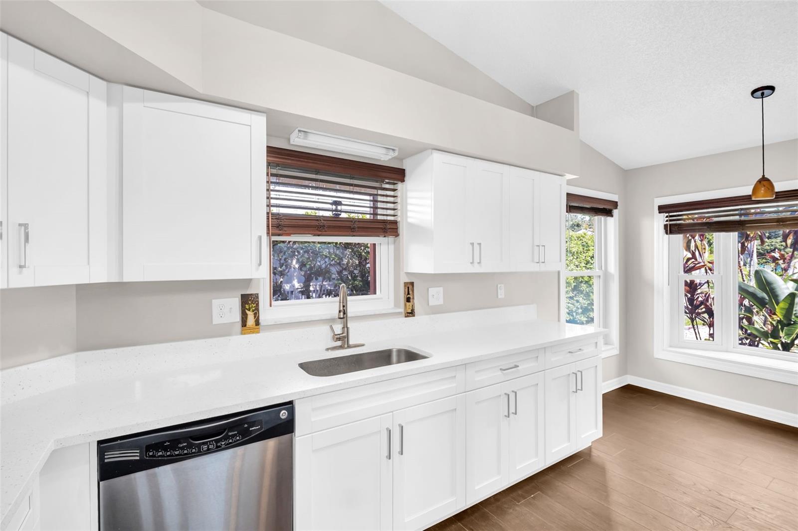 NEW CUSTOM KITCHEN