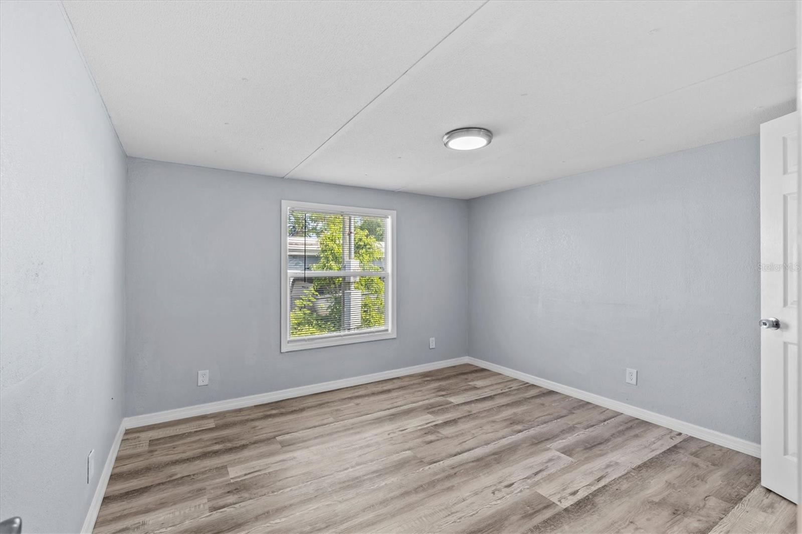 Master Bedroom. 11x9