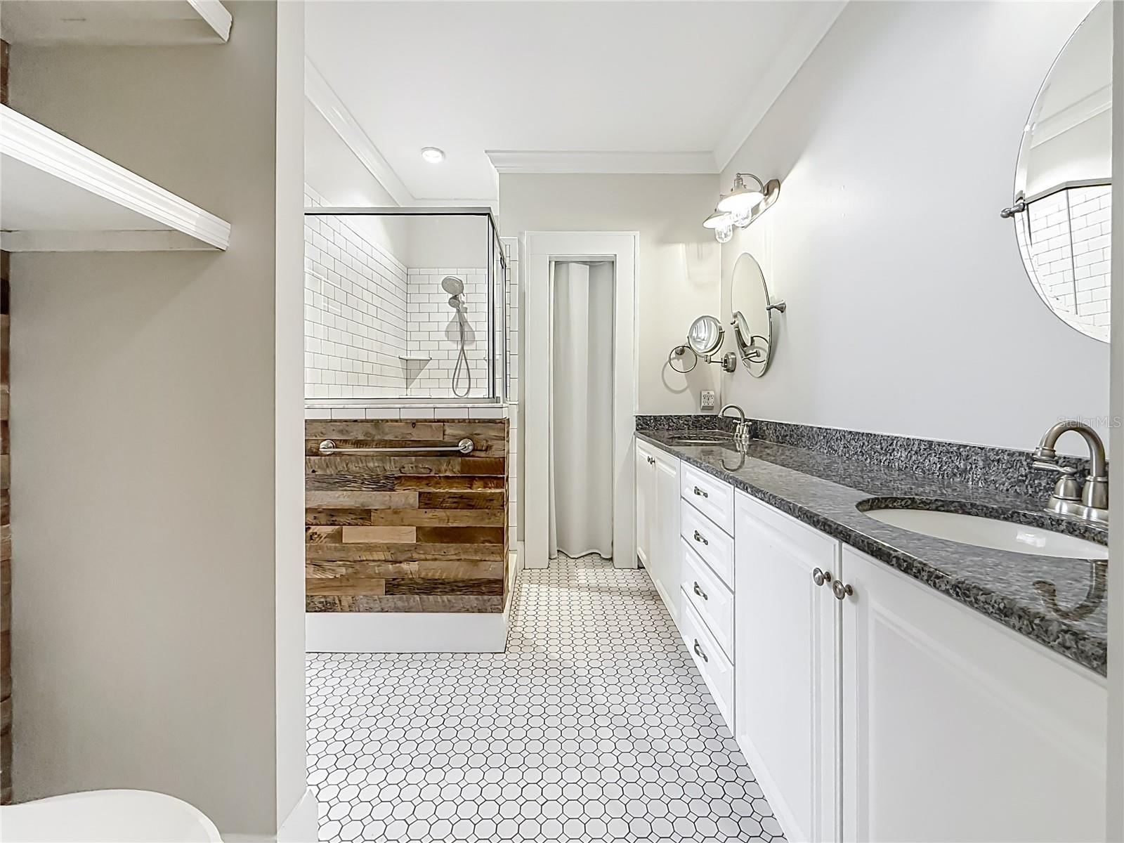View of MBR Bathroom