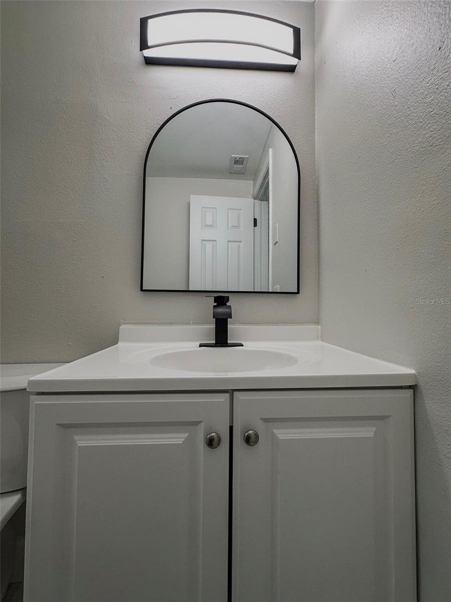 bathroom1