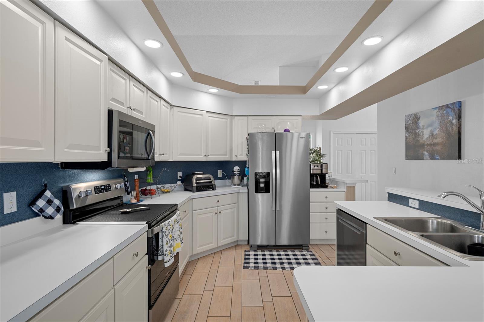 Check out the 2 year old stainless steel appliances!