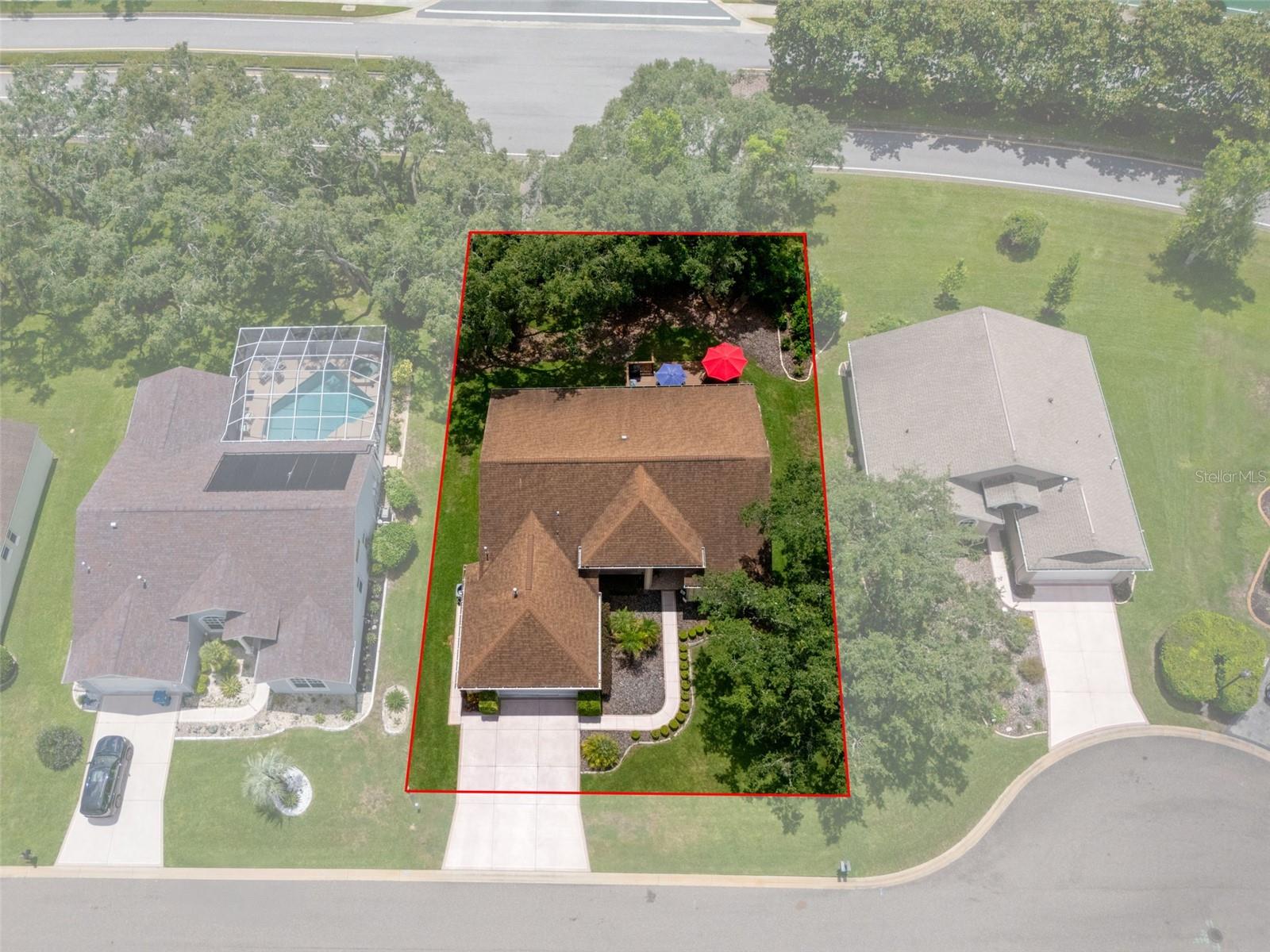 Aerial view of the property lines.