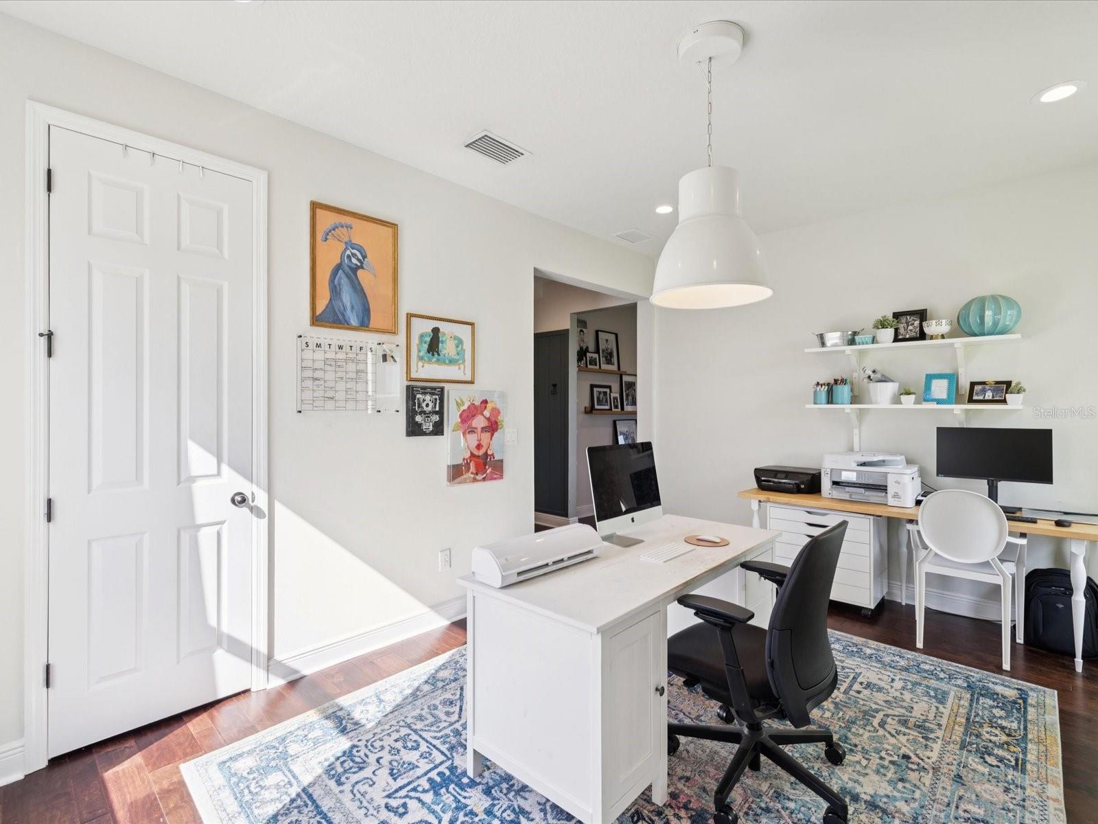 Office/ bedroom