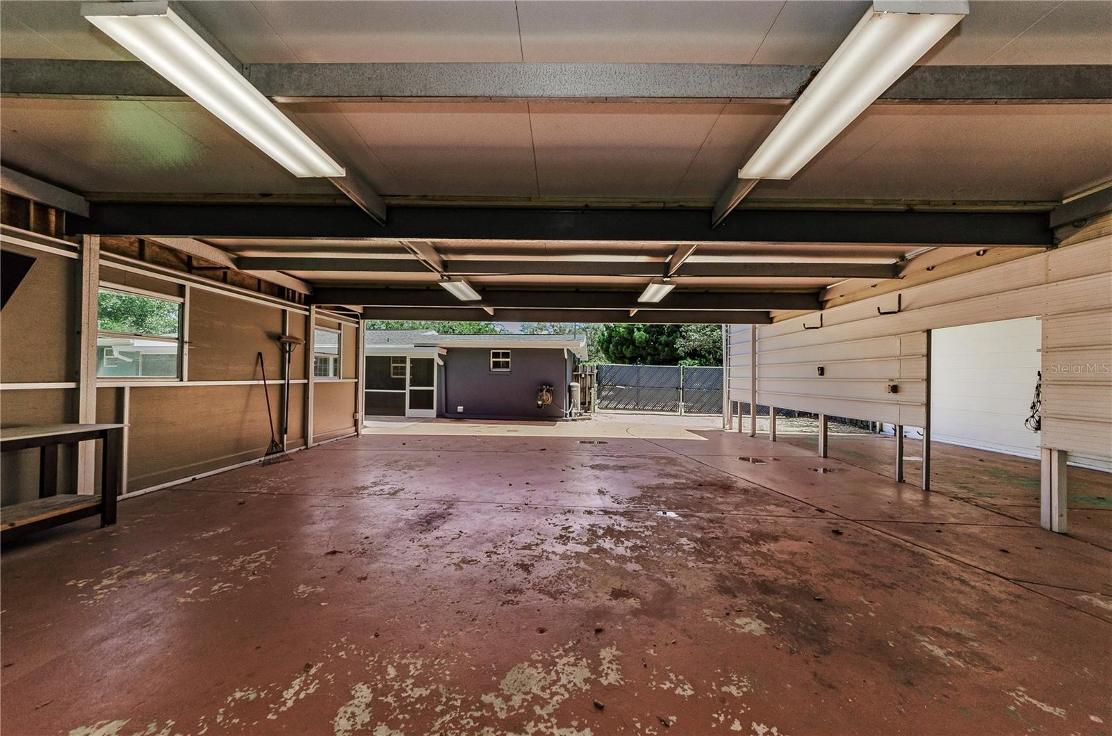 More carport