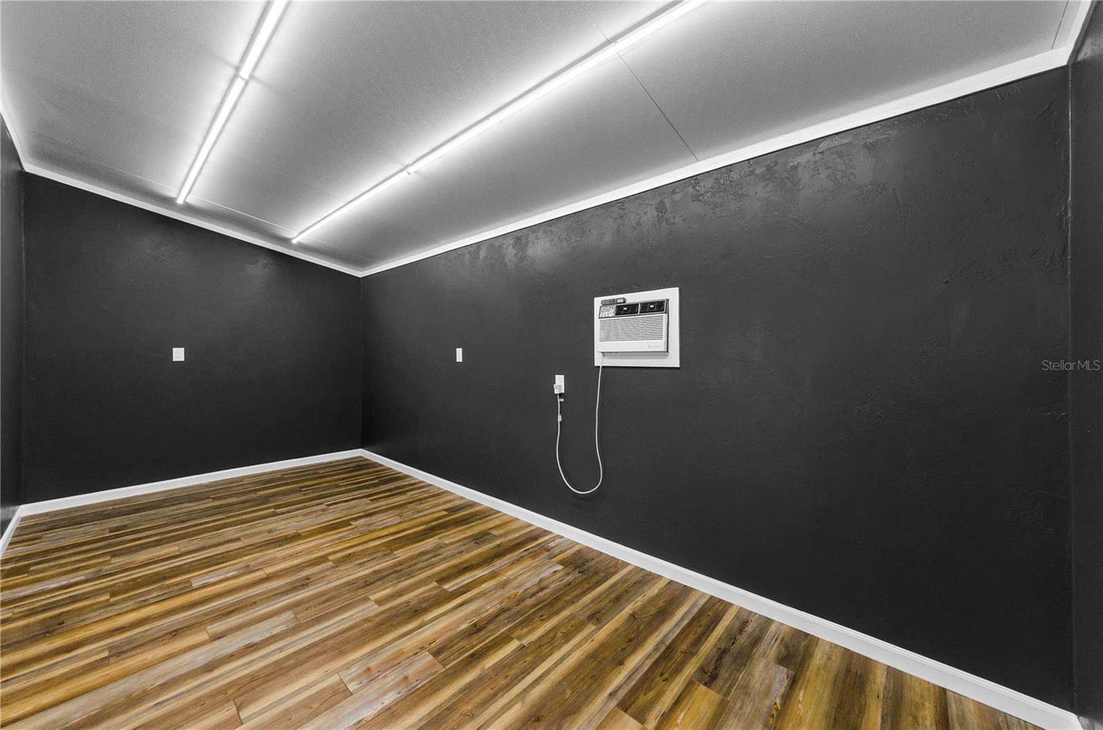 2nd office/cave room
