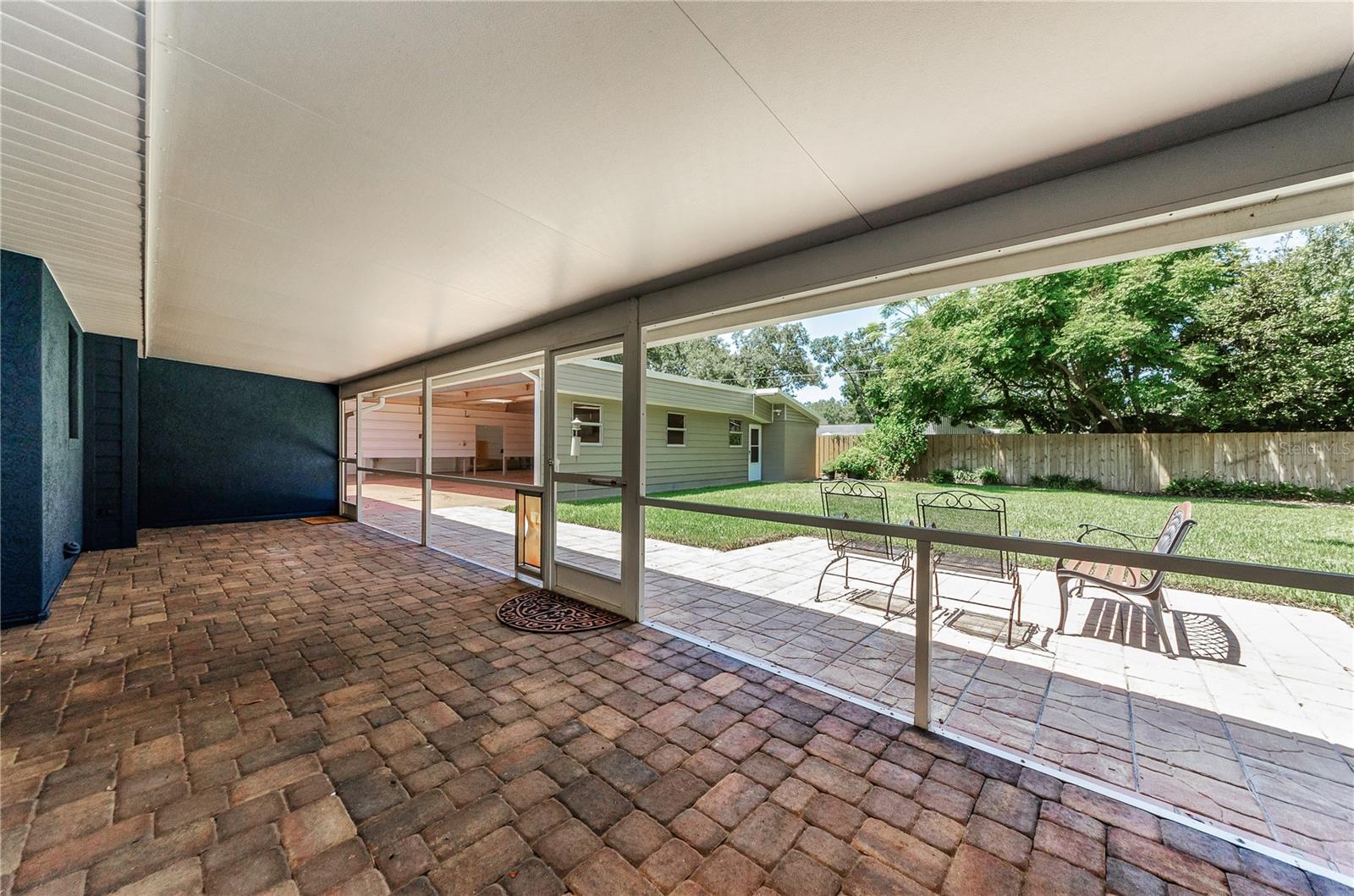Screened lanai and outdoor patio