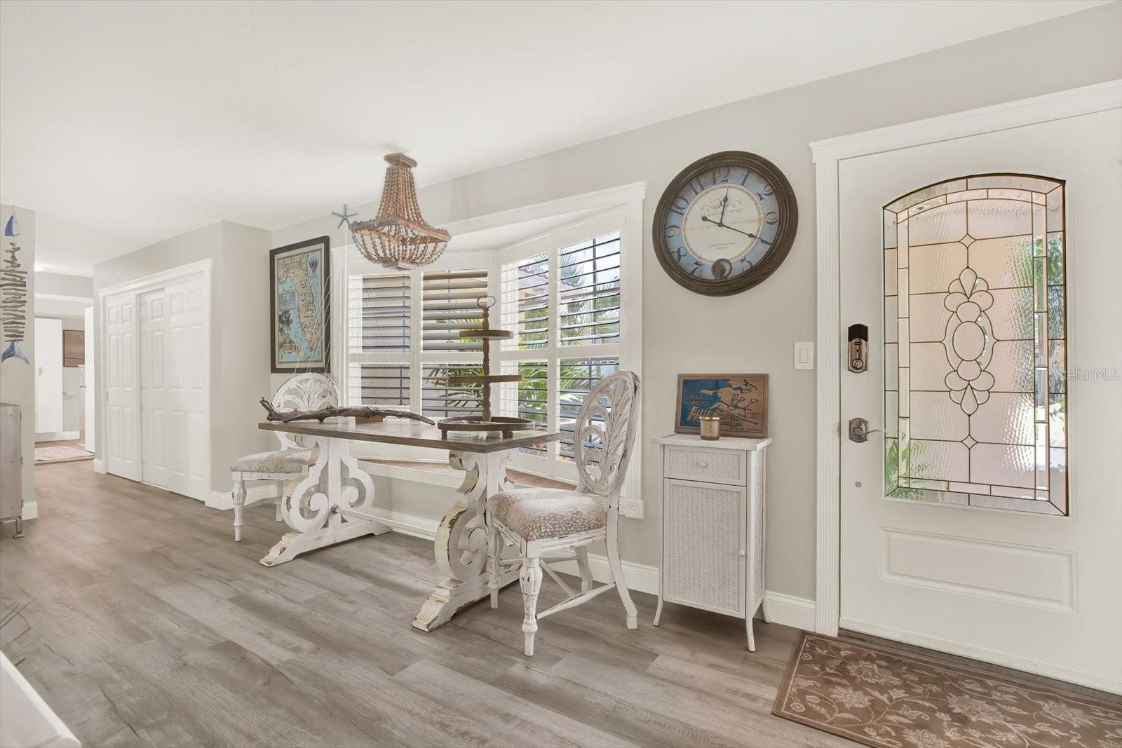 Entry - welcome to coastal.  All furnishings included in the sale !