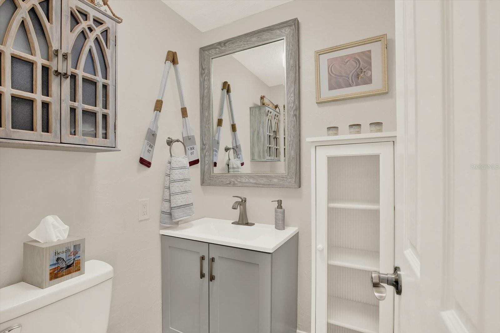 Half bath is perfect for pool bath.