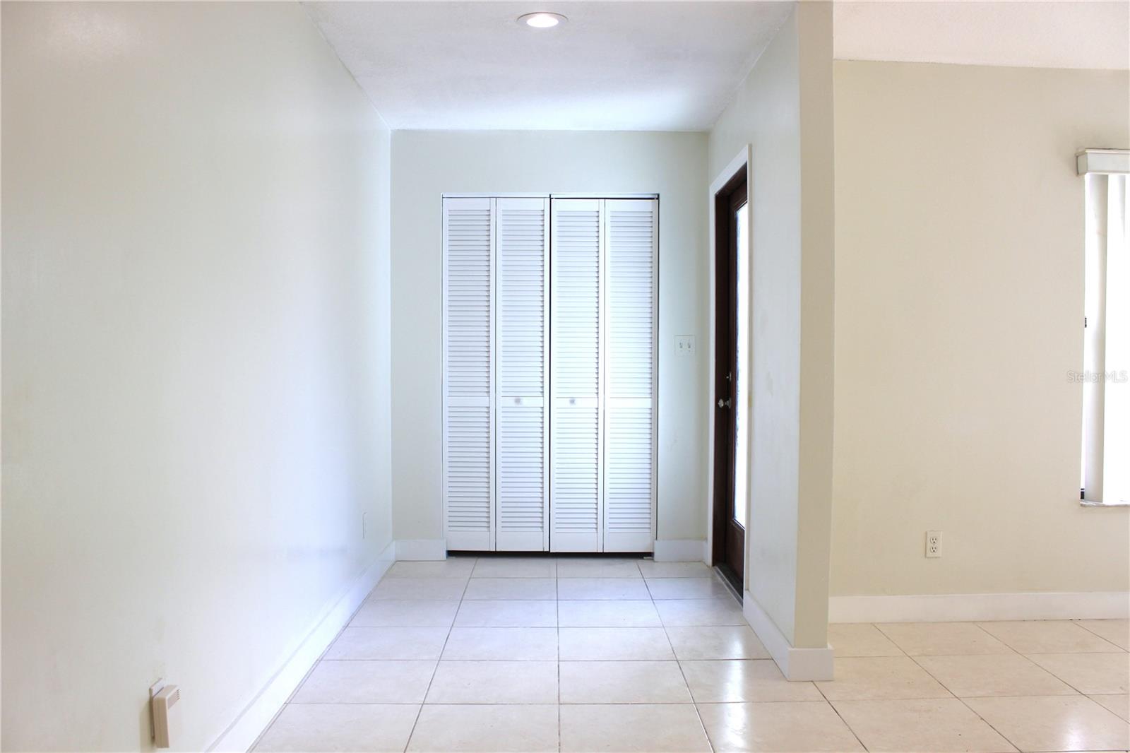 HALL TO FRONT DOOR FROM INSIDE