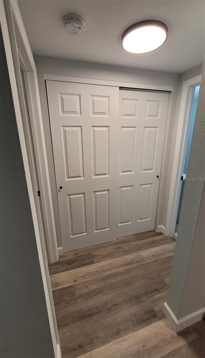 Foyer linen closet