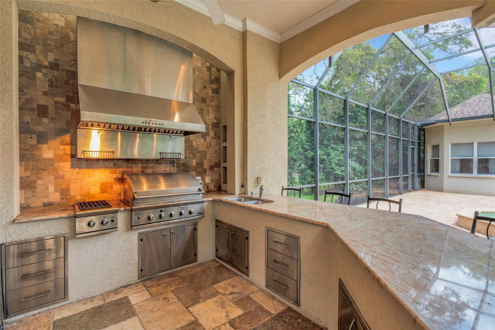 Full Outdoor Kitchen