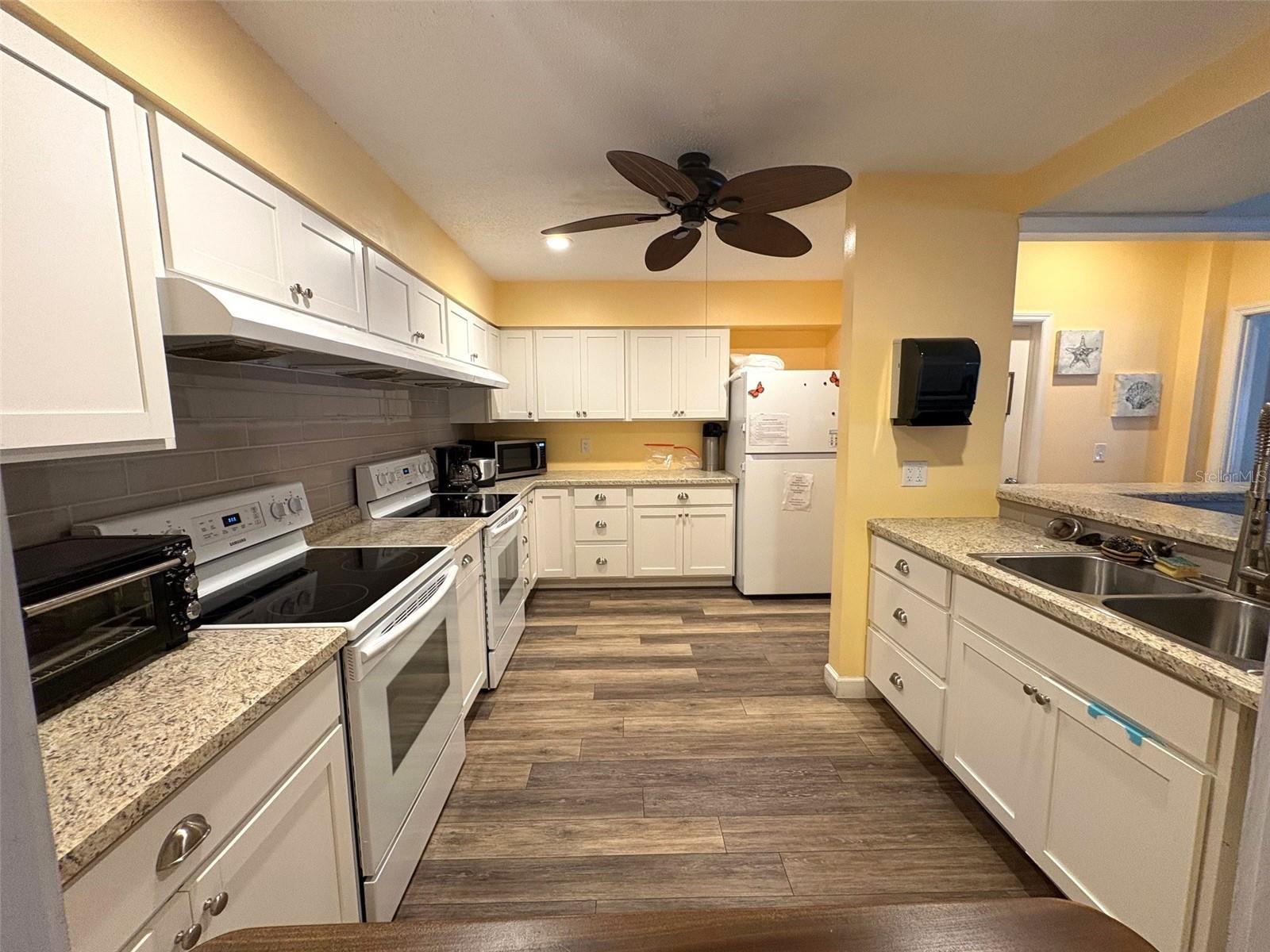 Clubhouse Kitchen