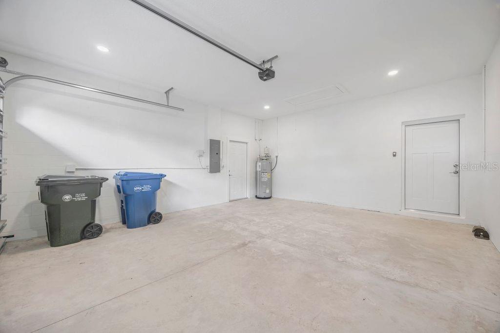 2-stall garage
