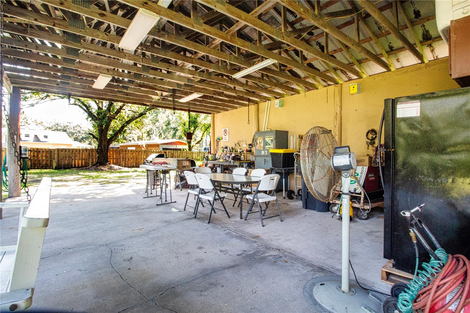 Expansive Barn With Room To Convert Into Stalls Or WorkShop